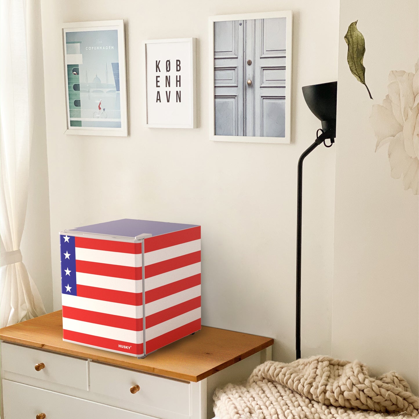 Husky 43L Solid Door 1.5 C.ft. Freestanding Counter-Top Mini Fridge (American Flag)